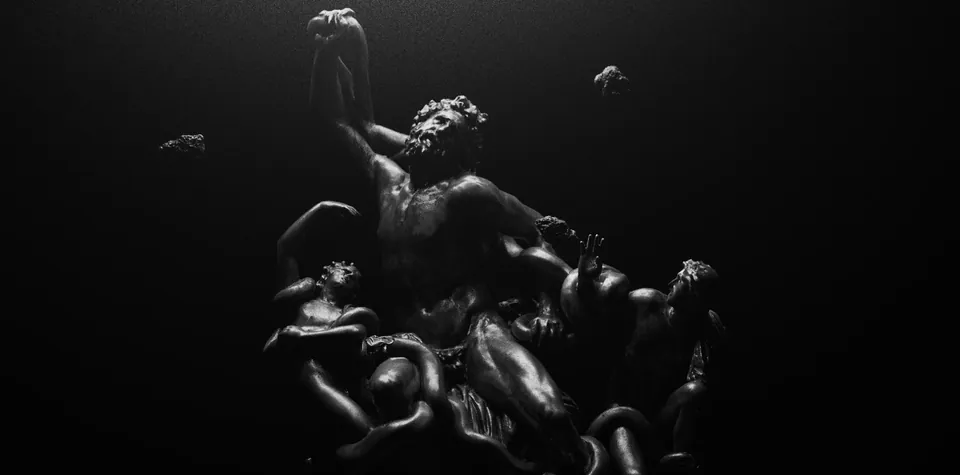 Black-and-white photogrammetry statue scan from the Medusa title sequence